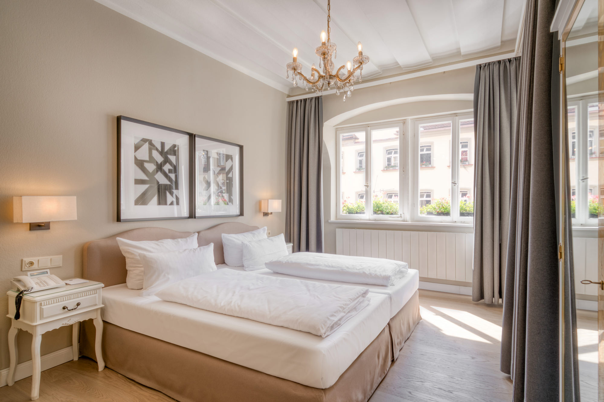 Hotelzimmer im Ausgangszustand